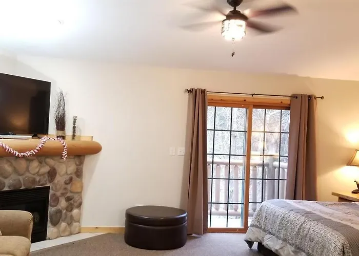 2br Rustic * Utica